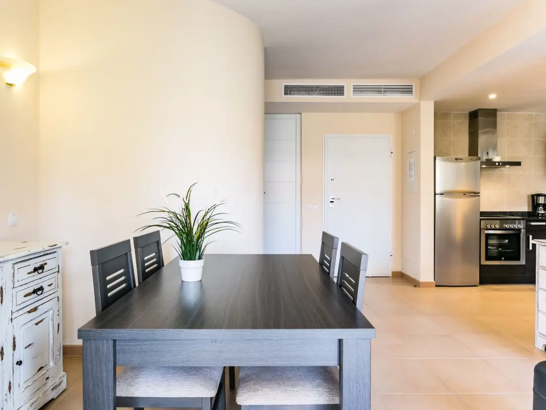 Résidence Wohnung mit gemeinsamem Pool, Grill und Meerblick