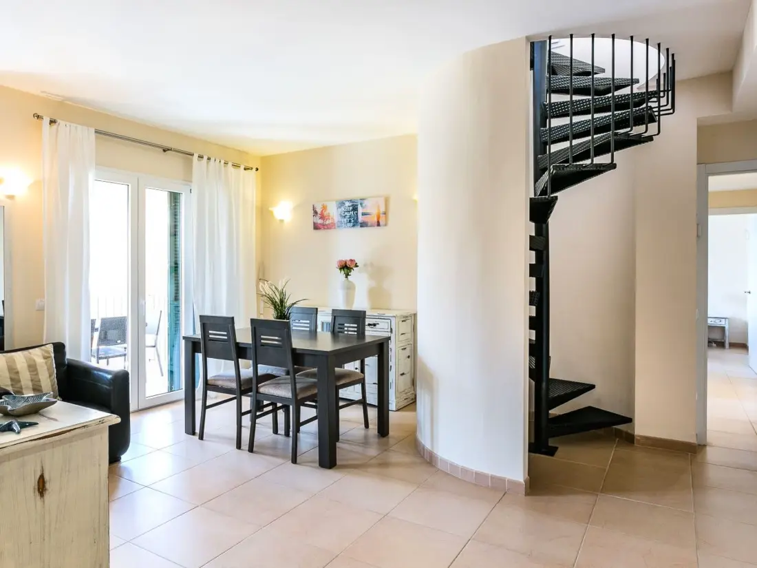 Résidence Wohnung mit gemeinsamem Pool, Grill und Meerblick