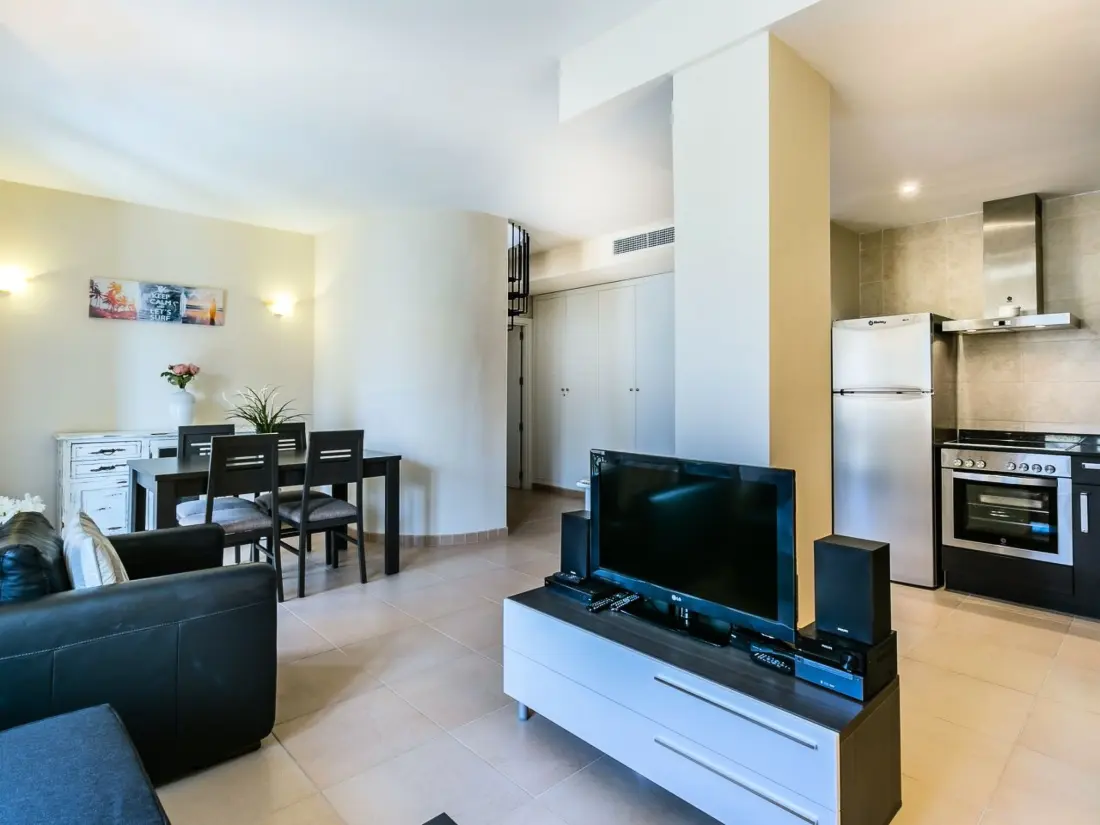 Résidence Wohnung mit gemeinsamem Pool, Grill und Meerblick