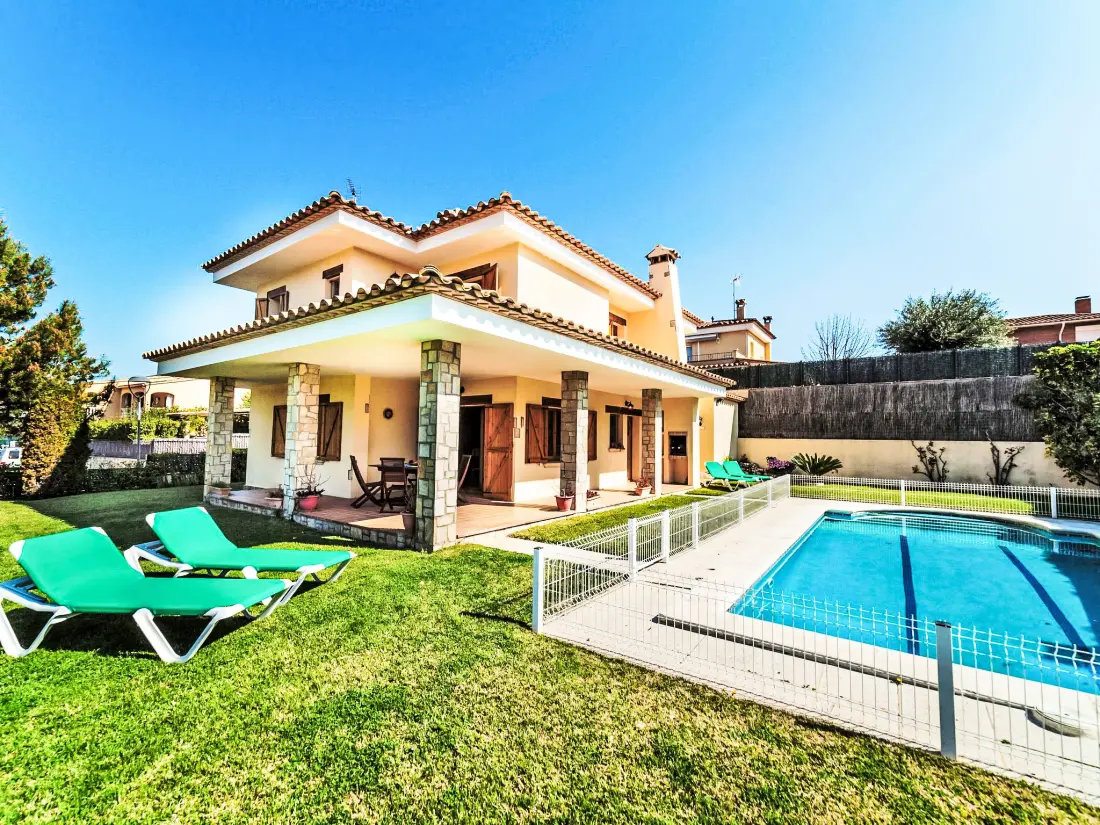 Maison de Vacances Calonge