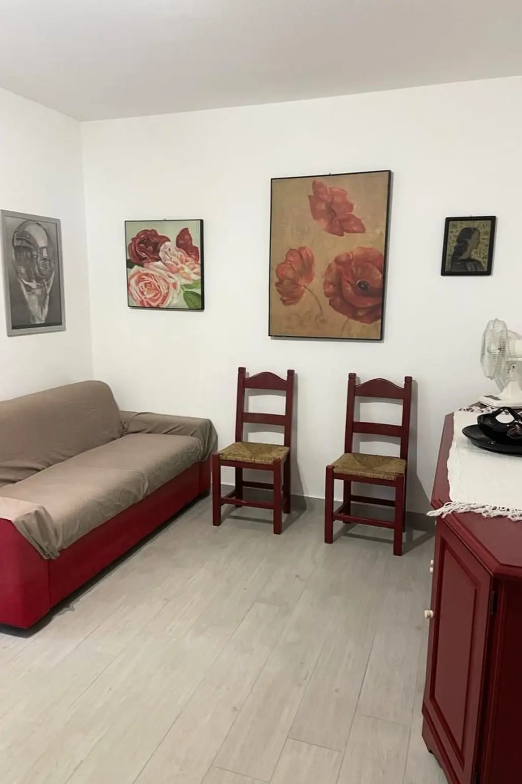 Résidence Wohnung mit Balkon