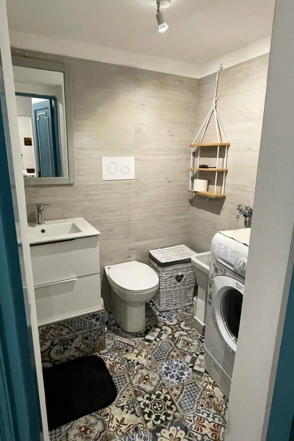 Résidence Wohnung mit Balkon