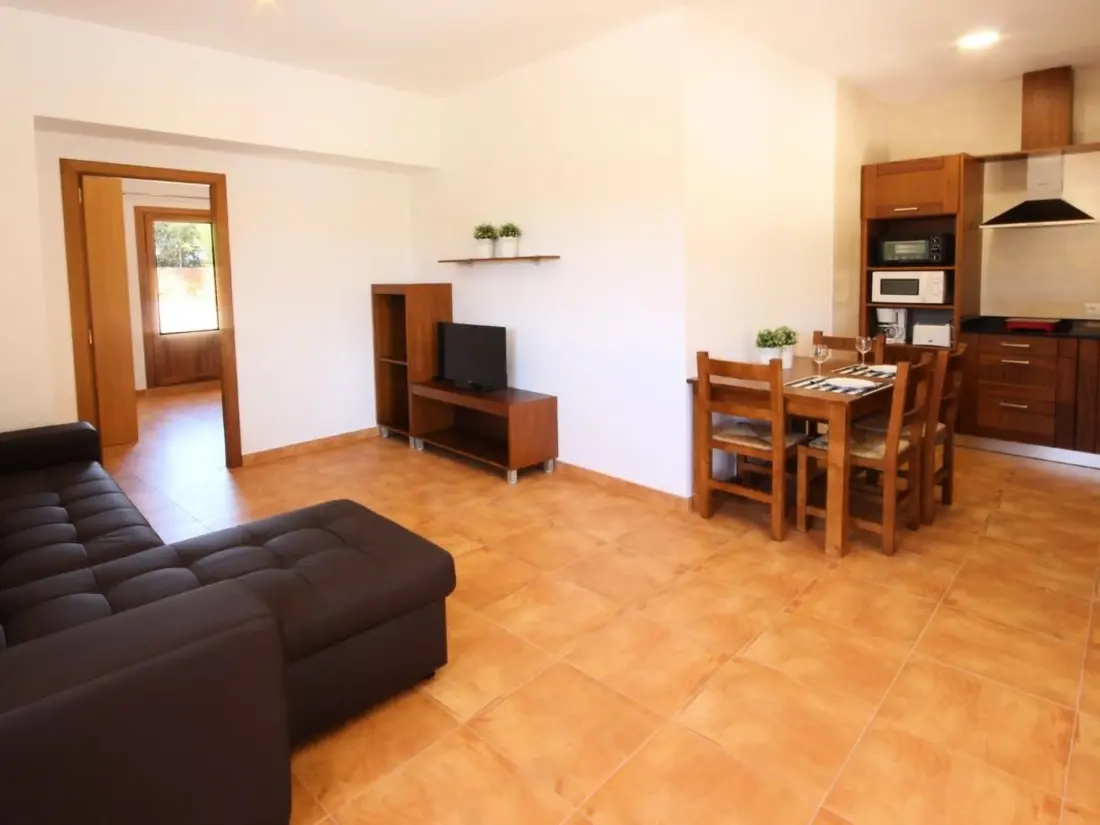 Résidence Wohnung in Campos mit Grill, Terrasse und Garten