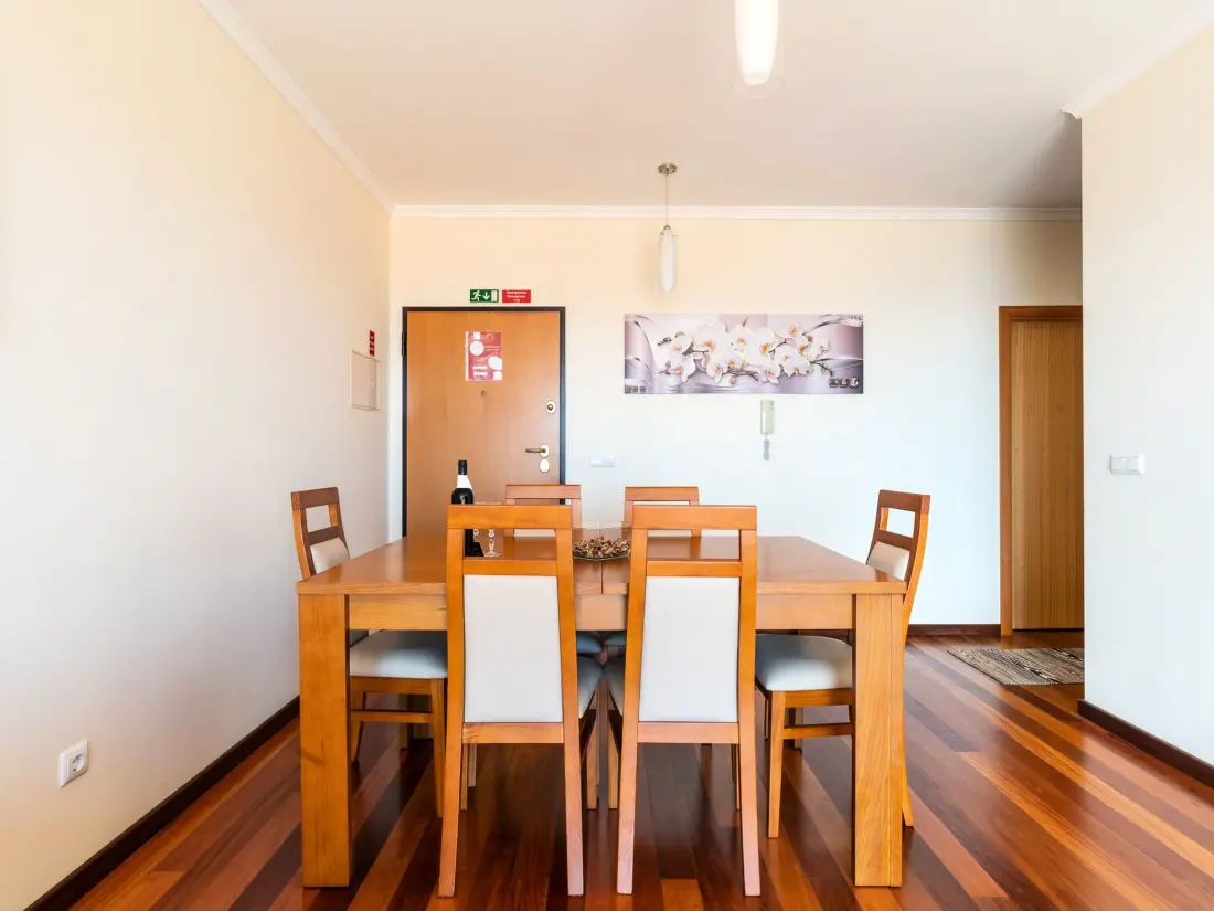 Résidence "Garajau View" mit Balkon