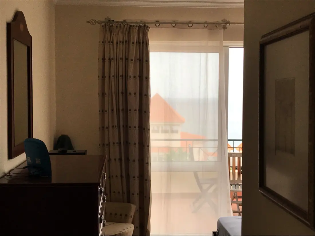 Résidence mit Blick auf das Wasser