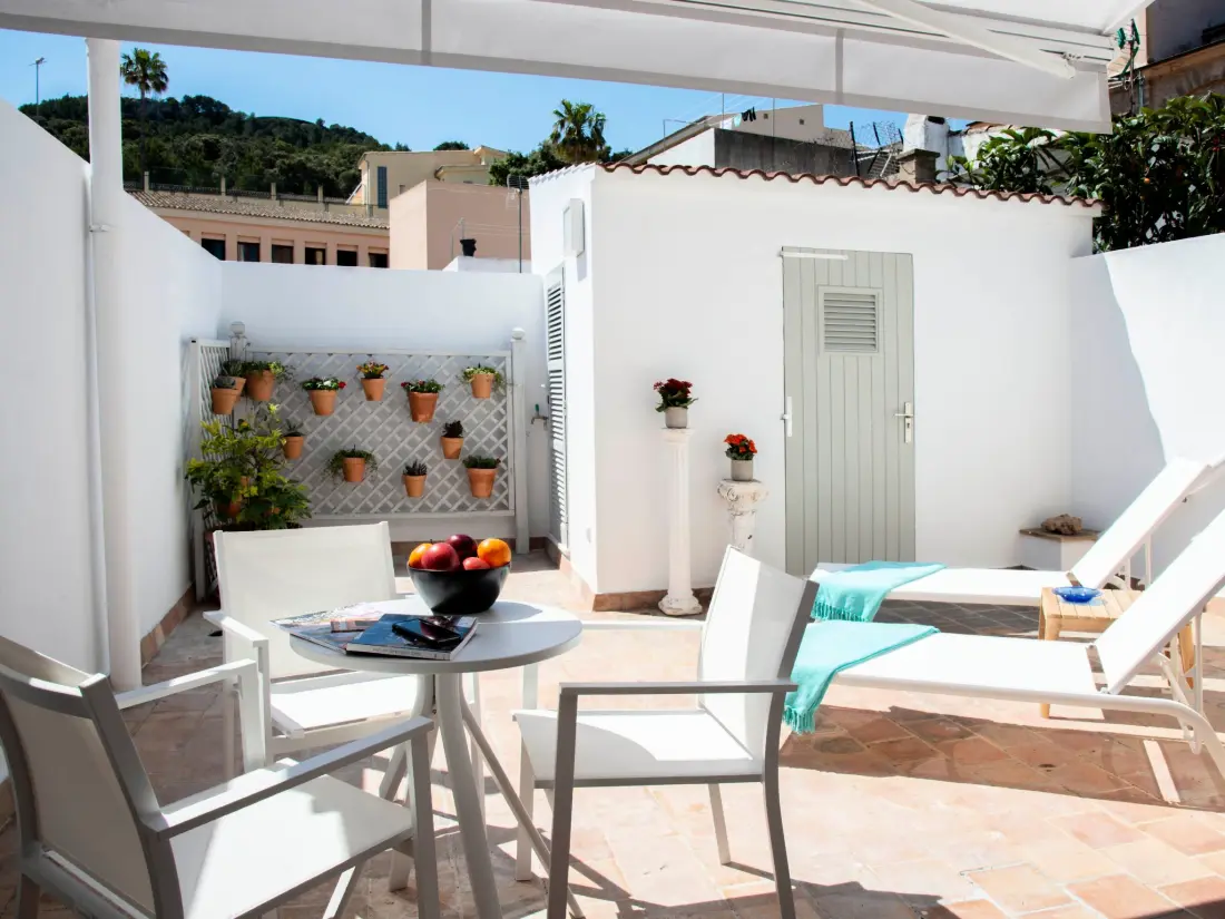 Résidence Appartement 'Serol' mit Terrasse