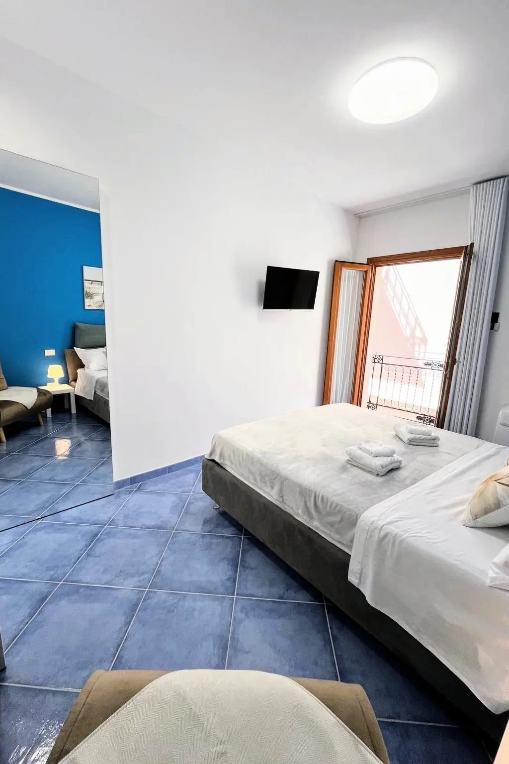 Résidence Oikos Design-Ferienwohnung mit Aussicht