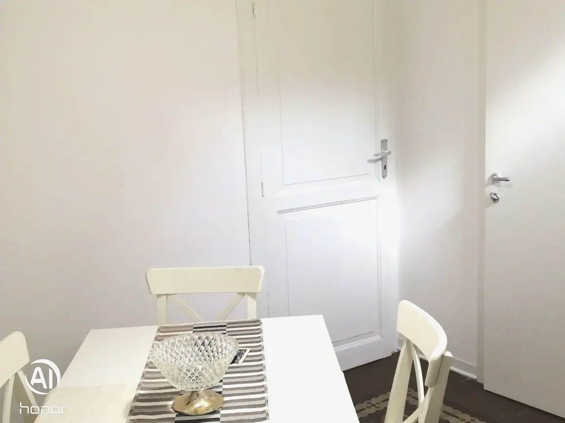 Résidence Wohnung im Zentrum mit Balkon, in der Nähe des Meeres
