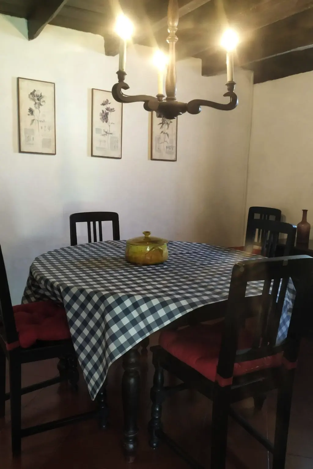 Résidence Schöne Wohnung in Azenhas Mar mit großem Garten