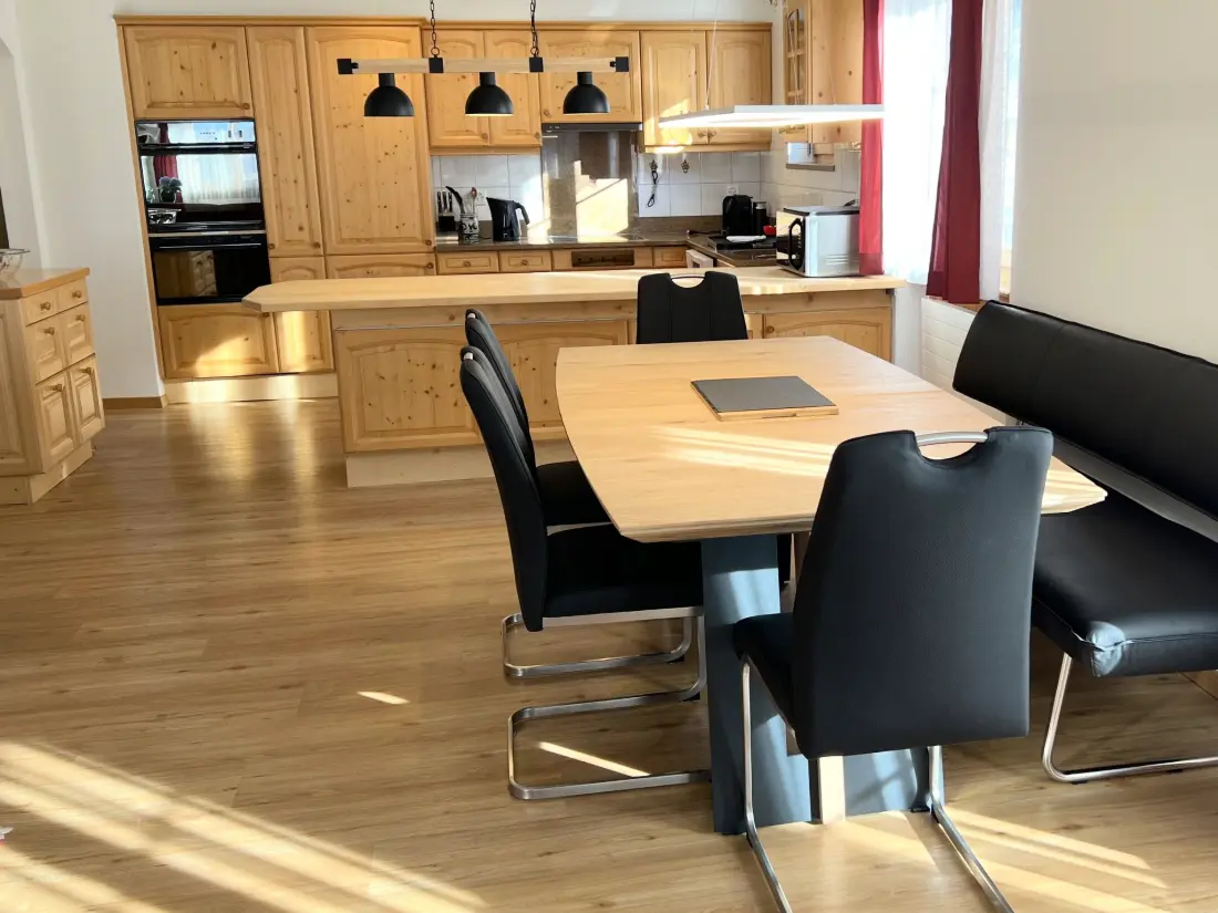 Résidence Bünda Residenz 101 Appartement/Fewo, Dusche oder Bad, WC 4½-Zimmerwohnung