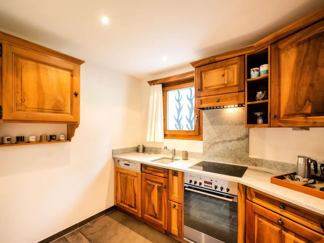 Résidence Bündastrasse 22 EG Appartement/Fewo, Dusche oder Bad, WC 2 1/2-Zimmerwohnung
