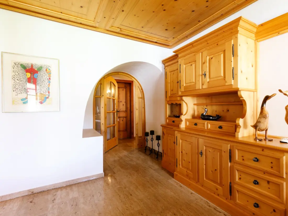 Résidence Bündastrasse 22 OG Appartement/Fewo, Dusche oder Bad, WC 6 1/2-Zimmerwohnung