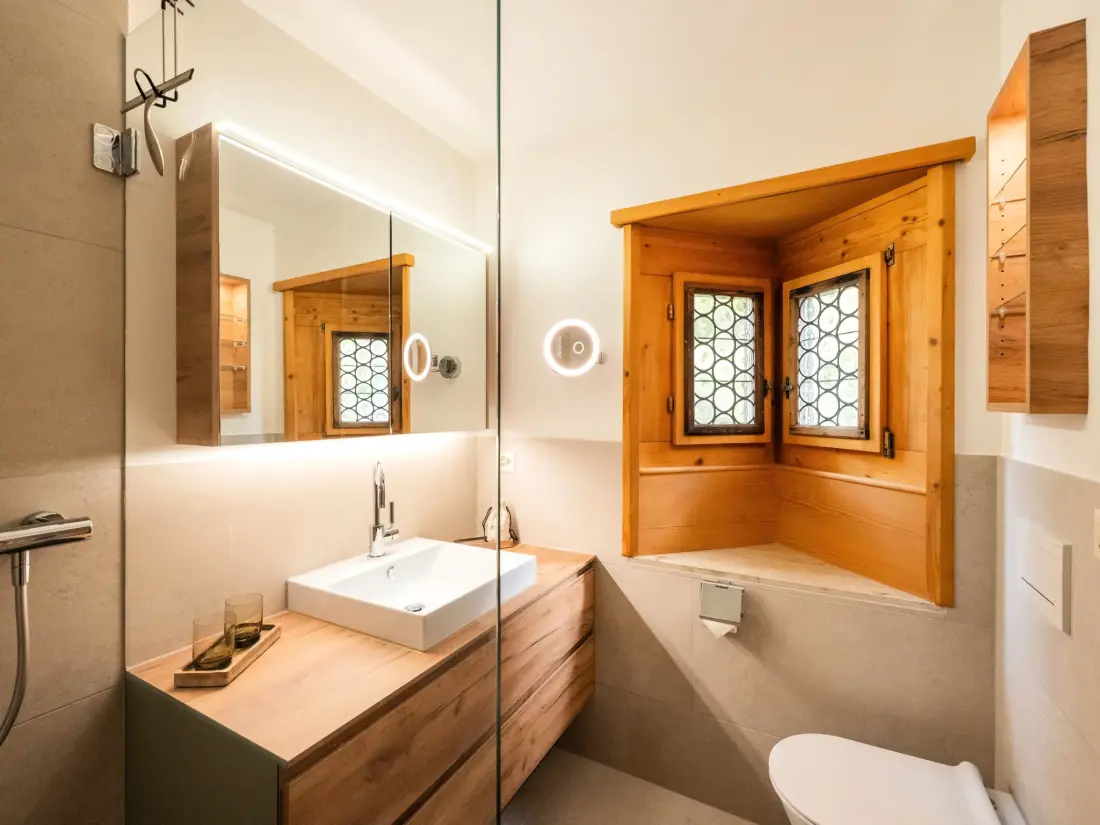 Résidence Bündastrasse 22 OG Appartement/Fewo, Dusche oder Bad, WC 6 1/2-Zimmerwohnung