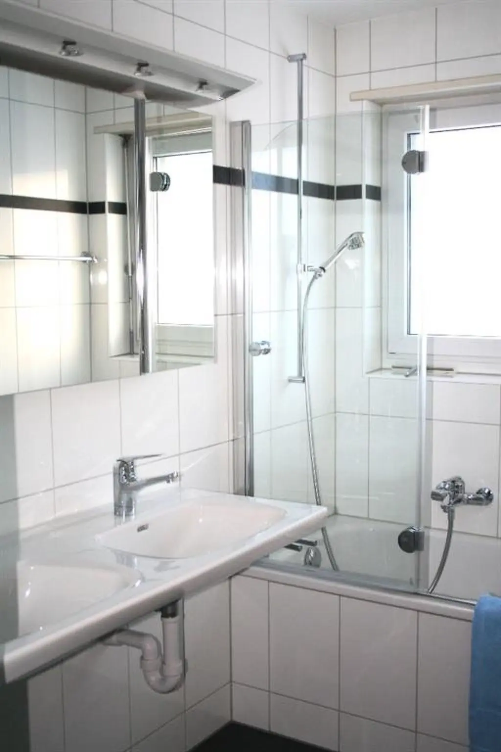 Résidence Chesa Grischa 12 Appartement/Fewo, Dusche oder Bad, WC 3½-Zimmerwohnung