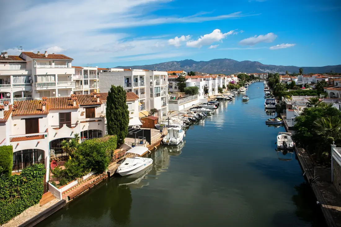 Appartements à Empuriabrava