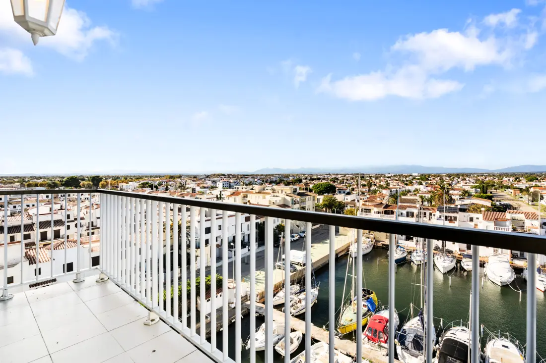 Appartements à Empuriabrava