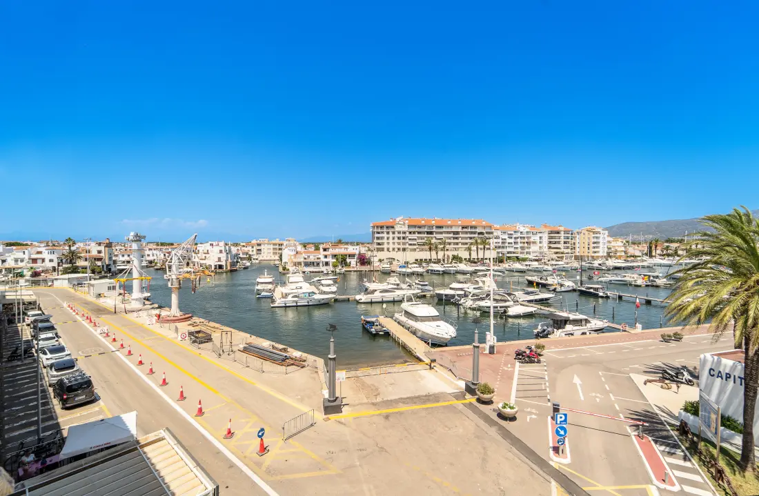 Appartements à Empuriabrava