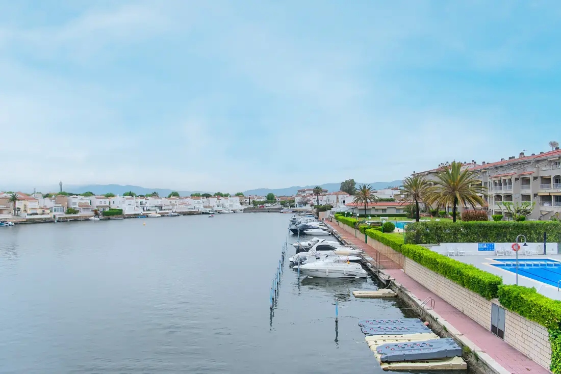 Appartements à Empuriabrava