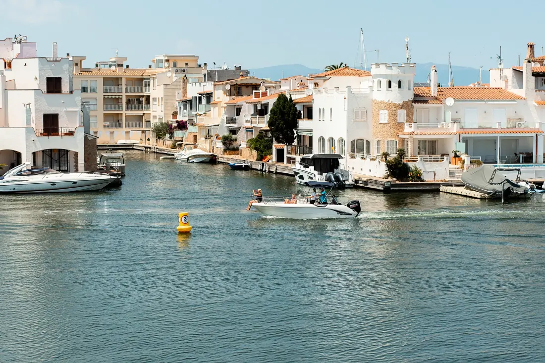 Appartements à Empuriabrava