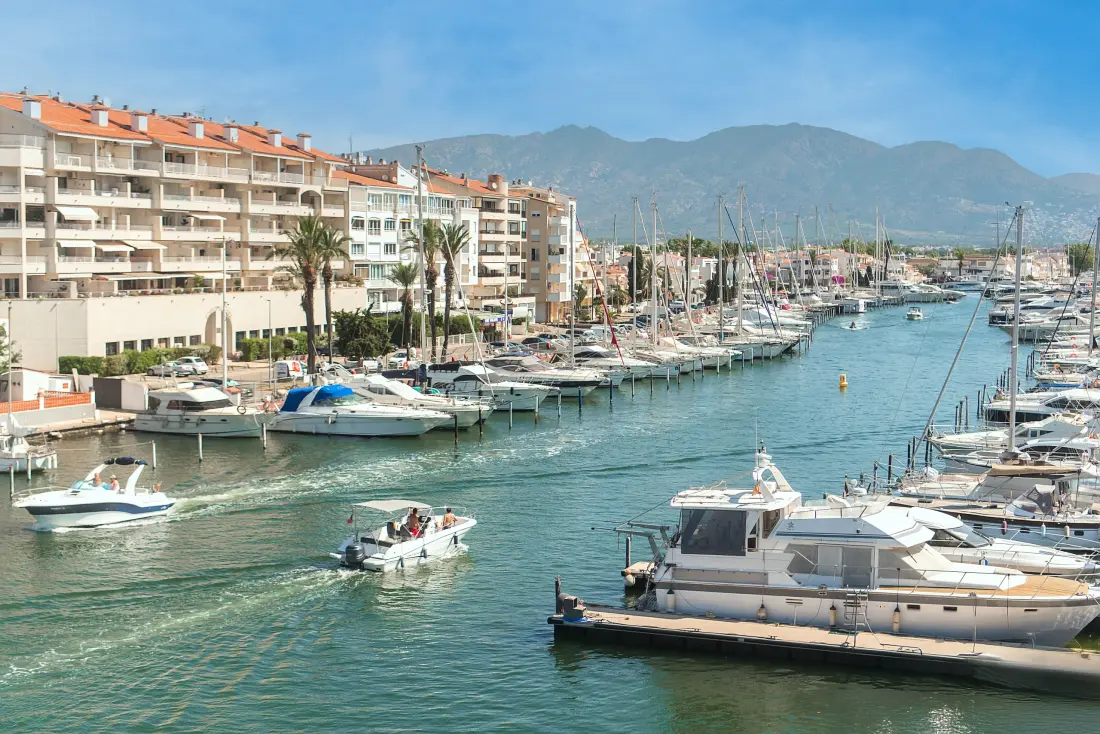 Appartements à Empuriabrava