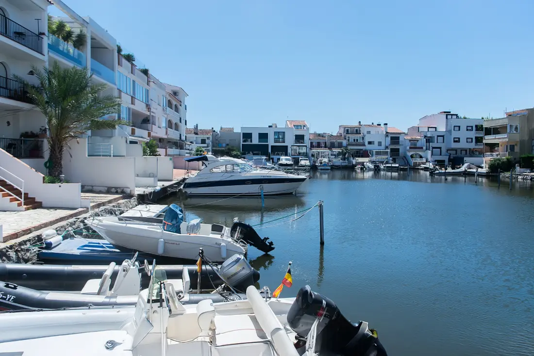 Appartements à Empuriabrava