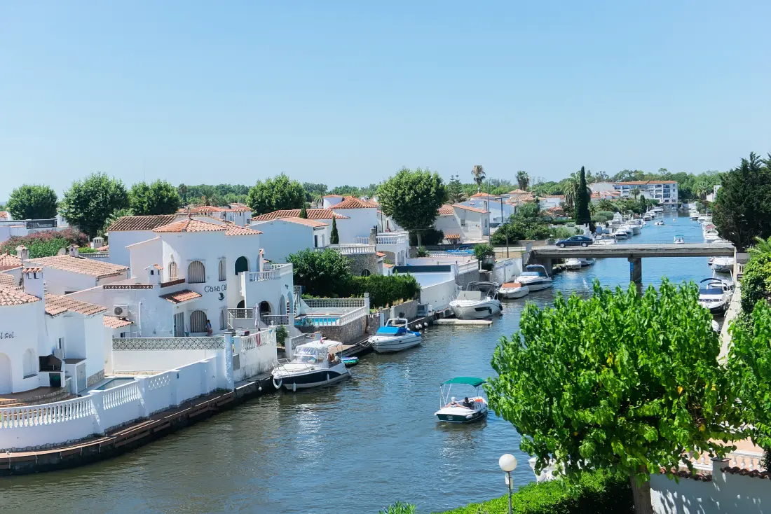 Appartements à Empuriabrava