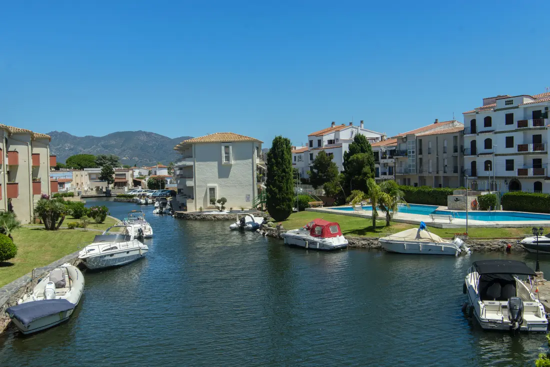 Appartements à Empuriabrava