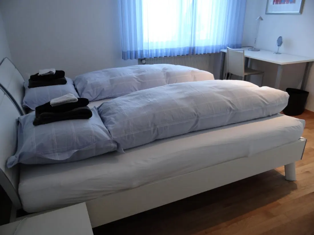 Résidence Dorfstrasse 15 Appartement/Fewo 7-Bettwohnung