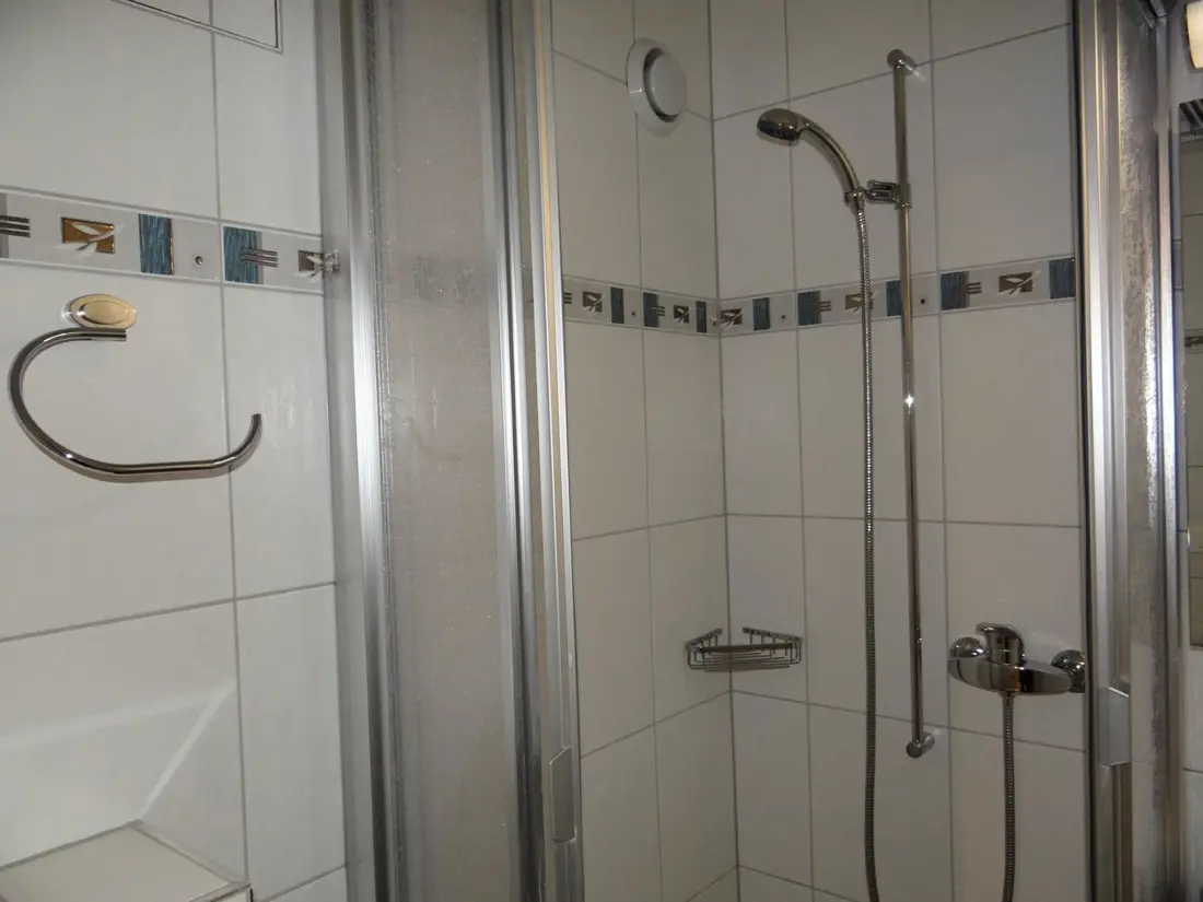 Résidence Dorfstrasse 15 Appartement/Fewo 7-Bettwohnung