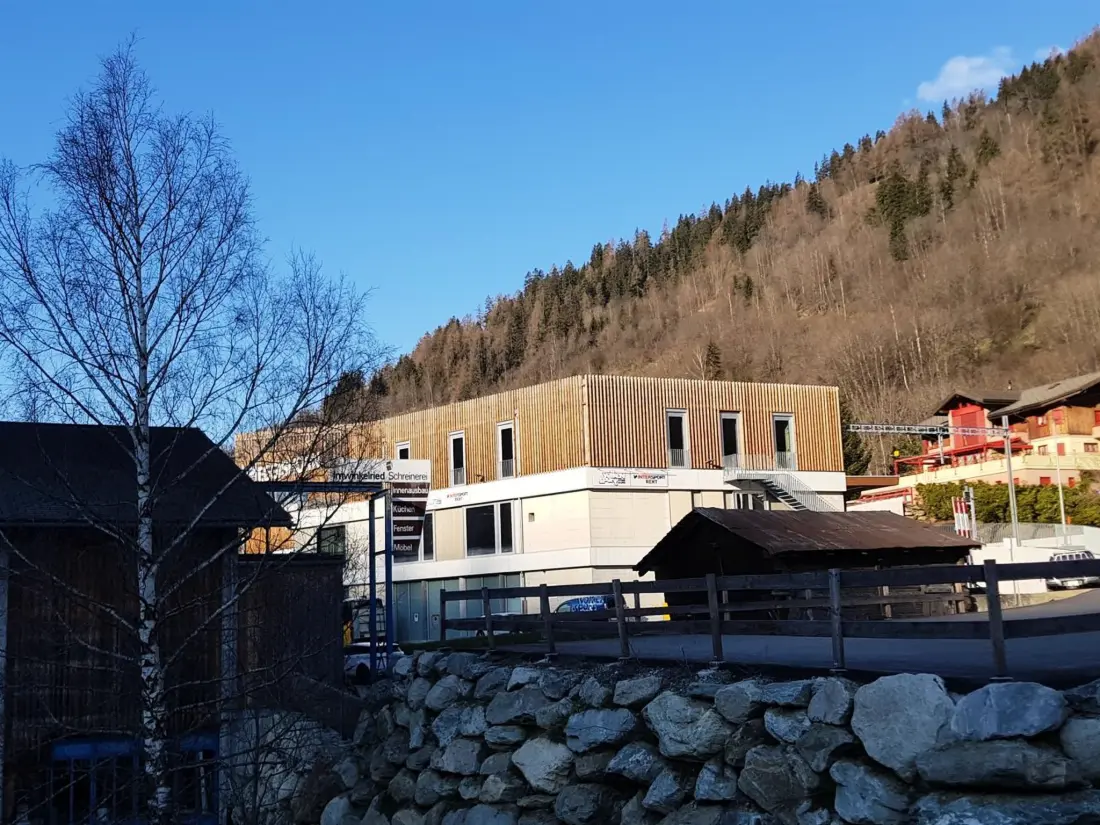 Résidence Lischa 3. OG Süd Appartement/Fewo, Dusche oder Bad, WC