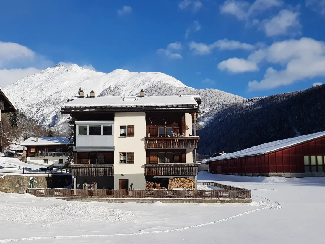Résidence Lischa 3. OG Süd Appartement/Fewo, Dusche oder Bad, WC