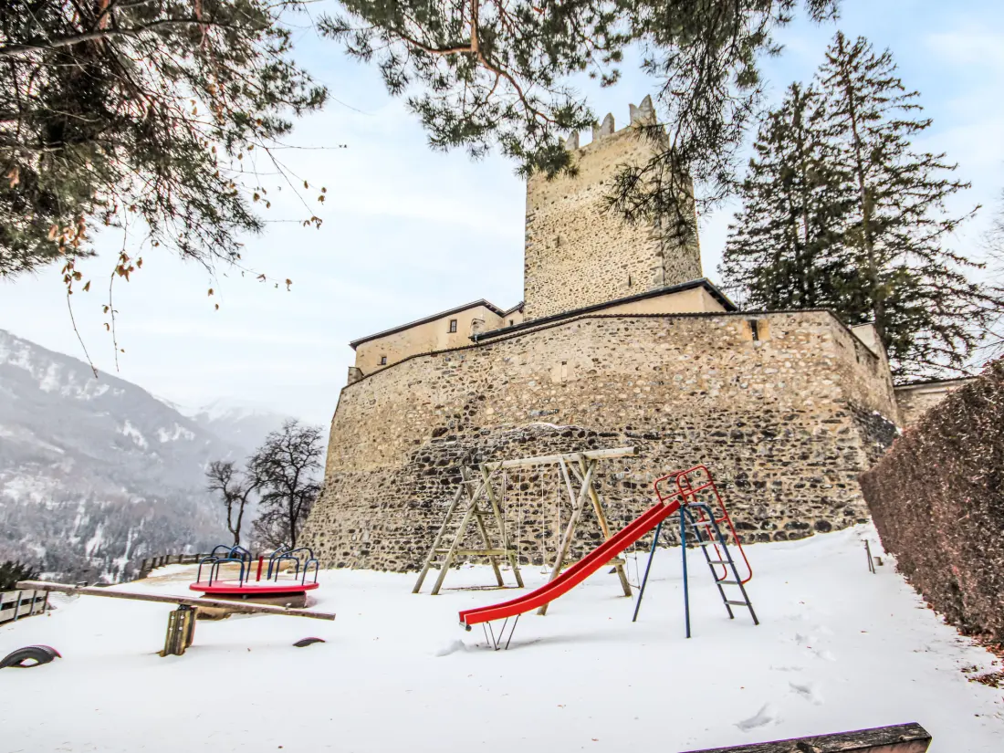Résidence Burg Biedenegg, Schrofenstein
