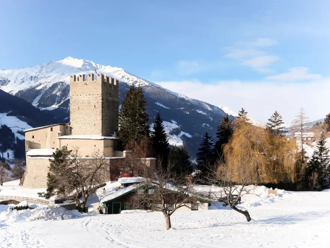 Résidence Burg Biedenegg, Schrofenstein