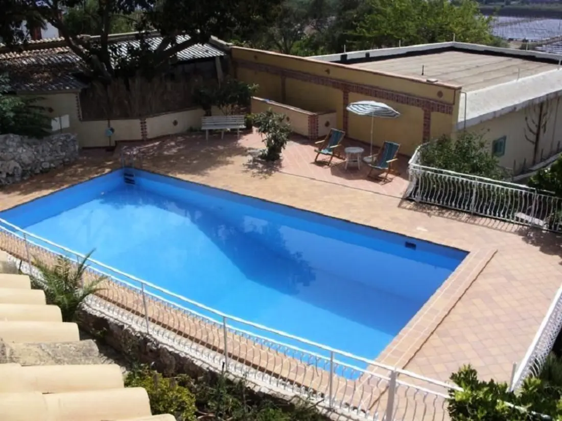Résidence SYRAKUS IN WOHNSITZ MIT POOL PLEMMIRIO