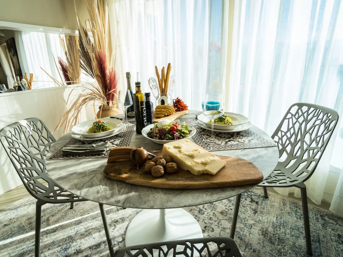 Résidence mit Terrasse