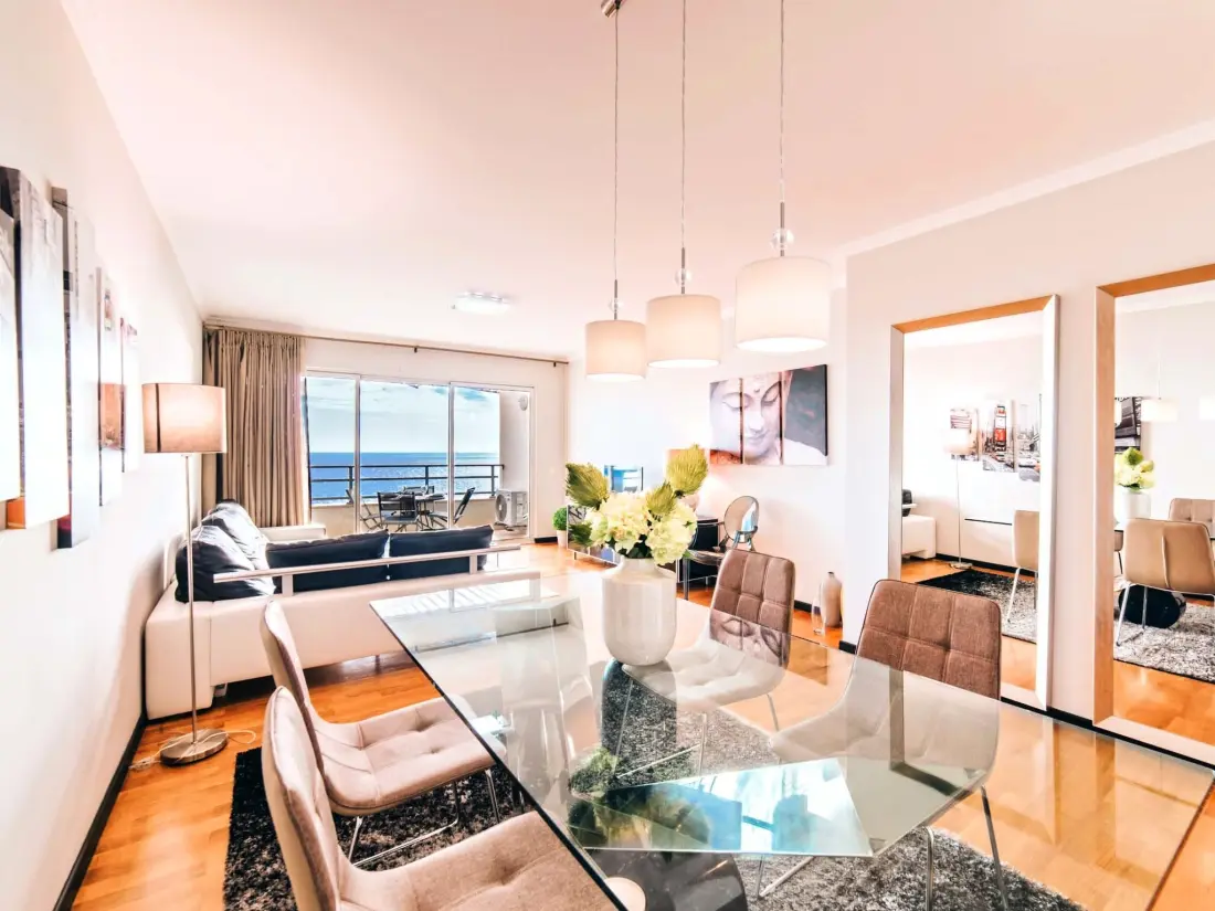 Résidence Modernes Terrassenapartment am Meer