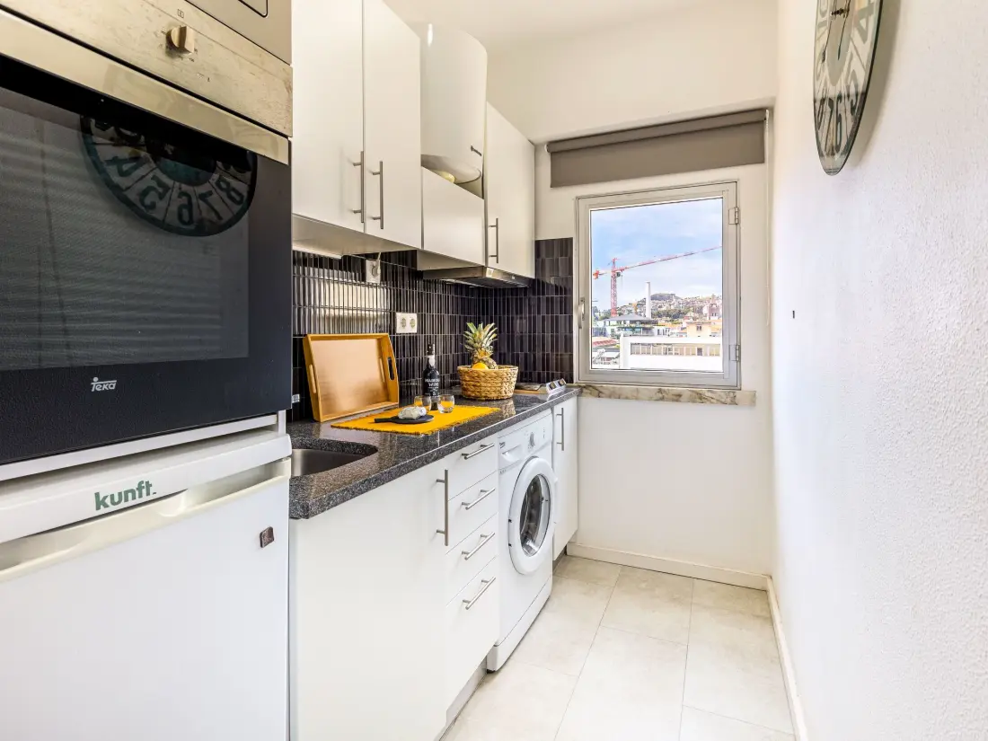 Résidence Wohnung mit Balkon im Stadtzentrum, bei Farmer's Market