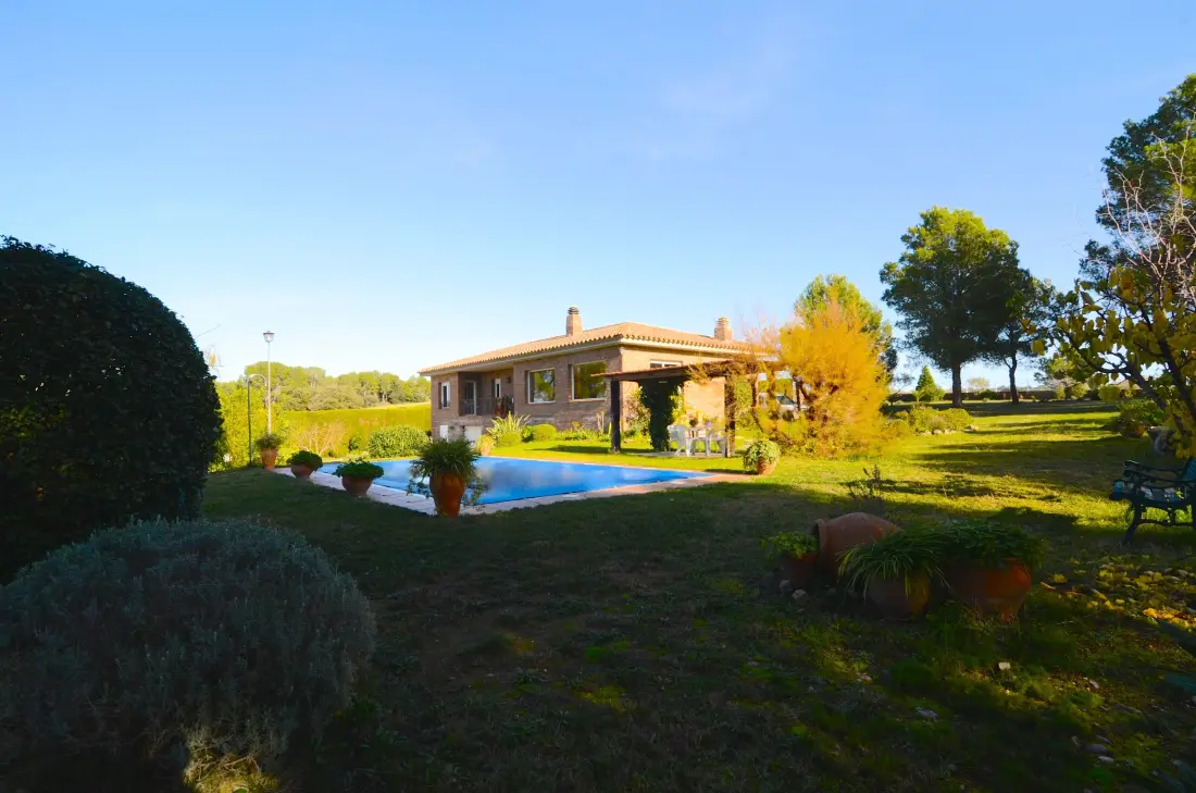 Maison à Garrigoles