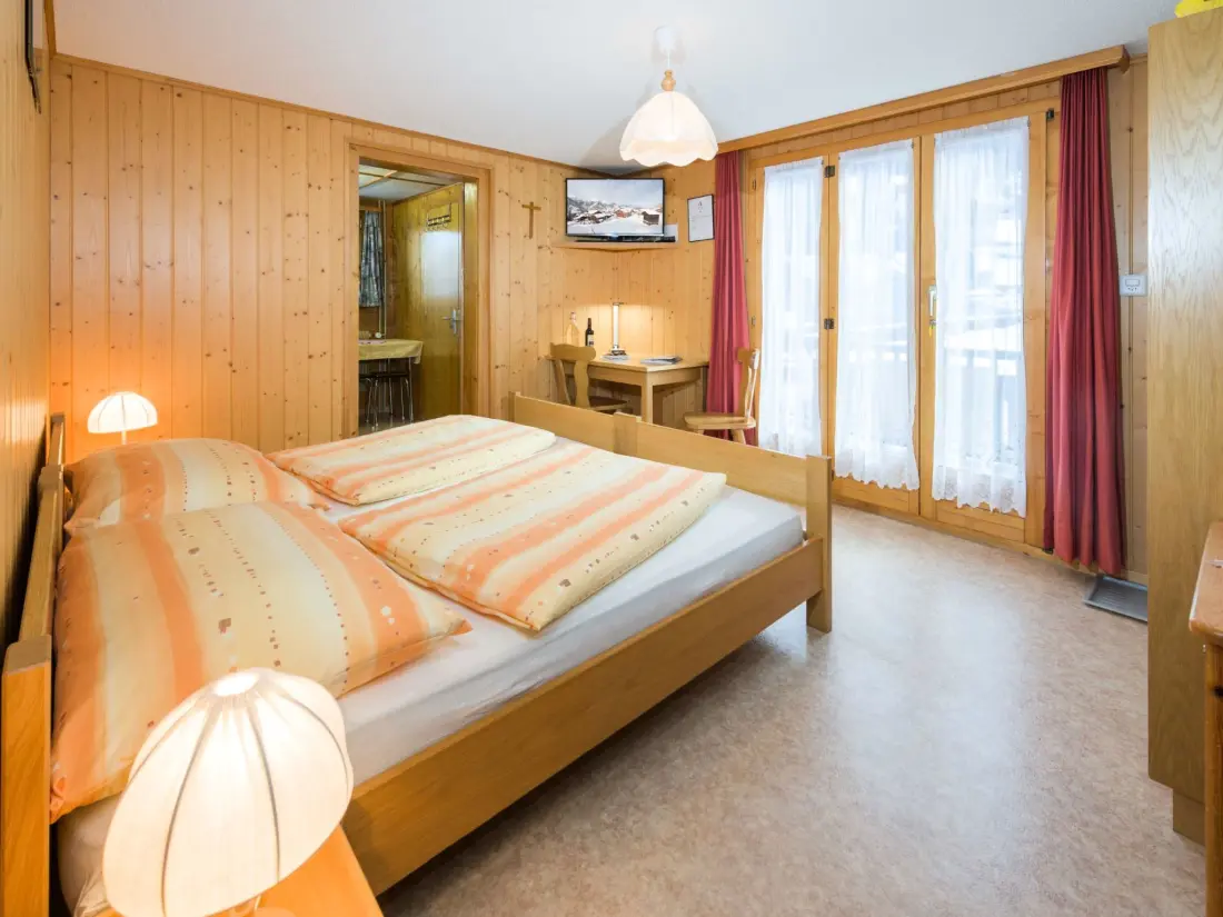 Résidence Chalet Ferienwohnungen Schwalbennest Moos Grächen, (Grächen),