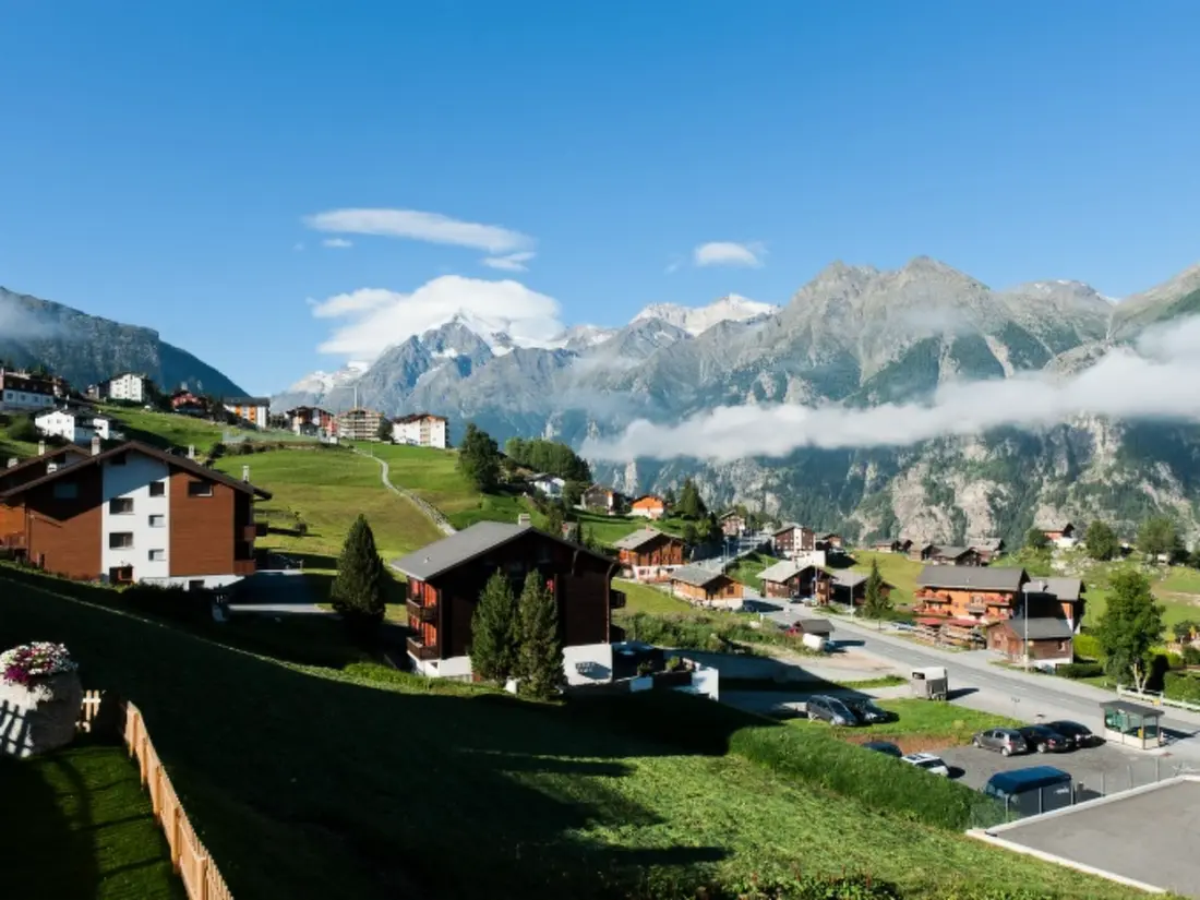 Résidence Clarino, AZapartments.ch, B&B, (Grächen), 1285