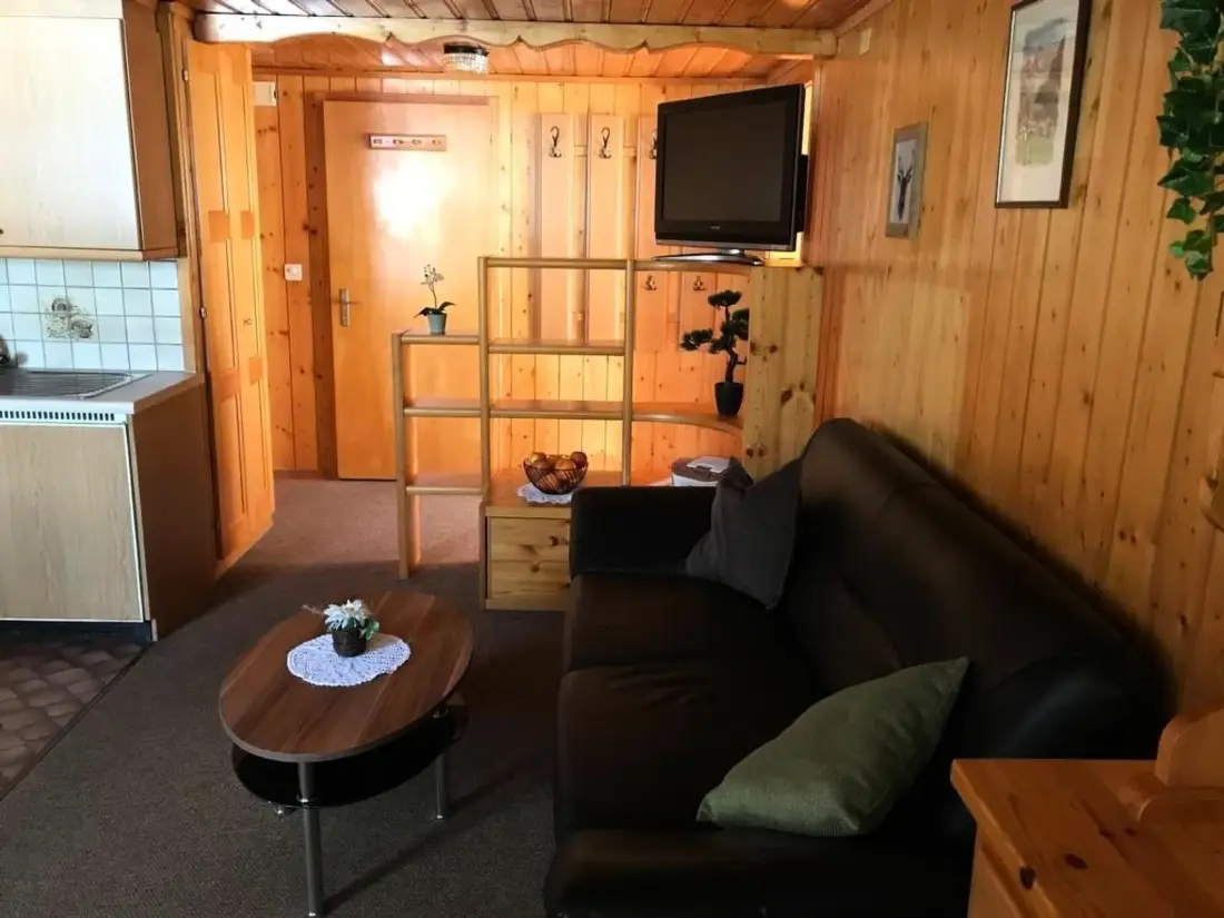 Résidence Beim Faulensee 2-Bett Wohnung  1. Stock  West