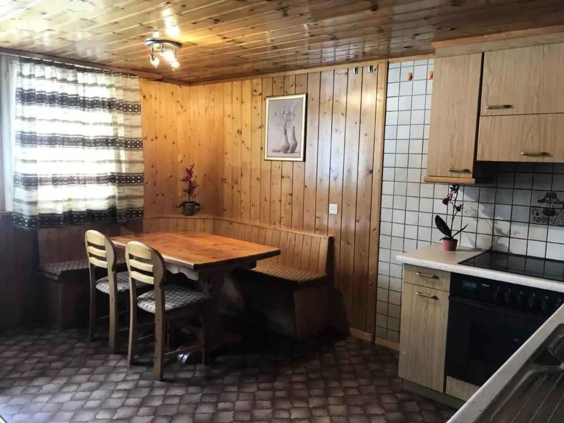 Résidence Beim Faulensee 2-Bett Wohnung  1. Stock  West