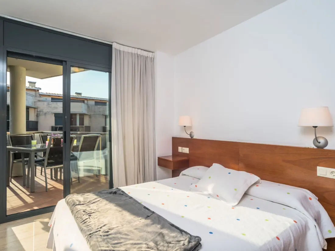 Résidence Costabravaforrent Balcó 7, mit gemeinschaftlichem Schwimmbad