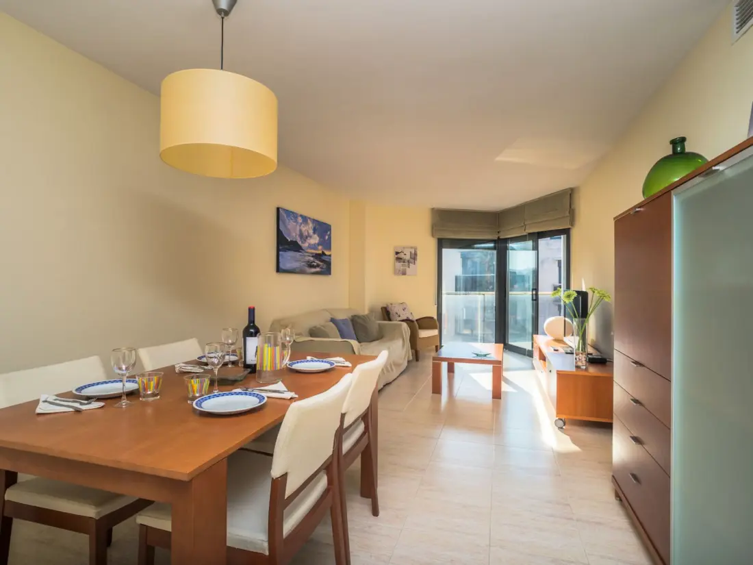 Résidence Costabravaforrent Balcó 7, mit gemeinschaftlichem Schwimmbad