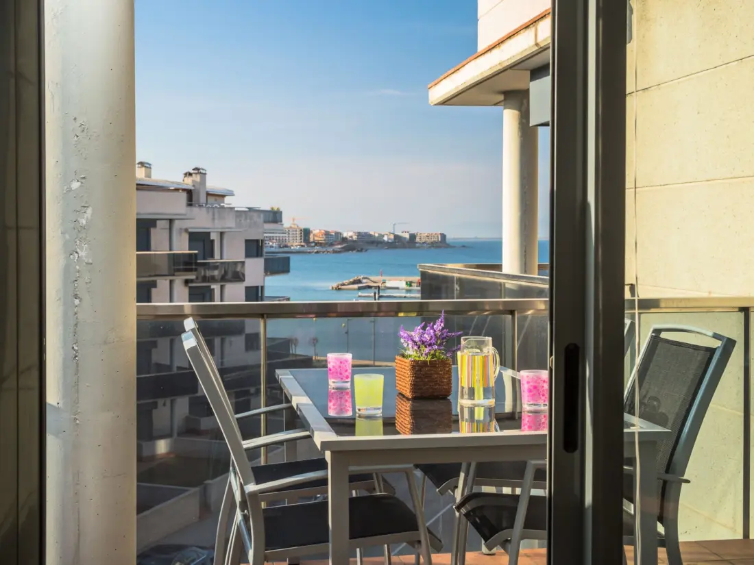 Résidence Costabravaforrent Balcó 7, mit gemeinschaftlichem Schwimmbad