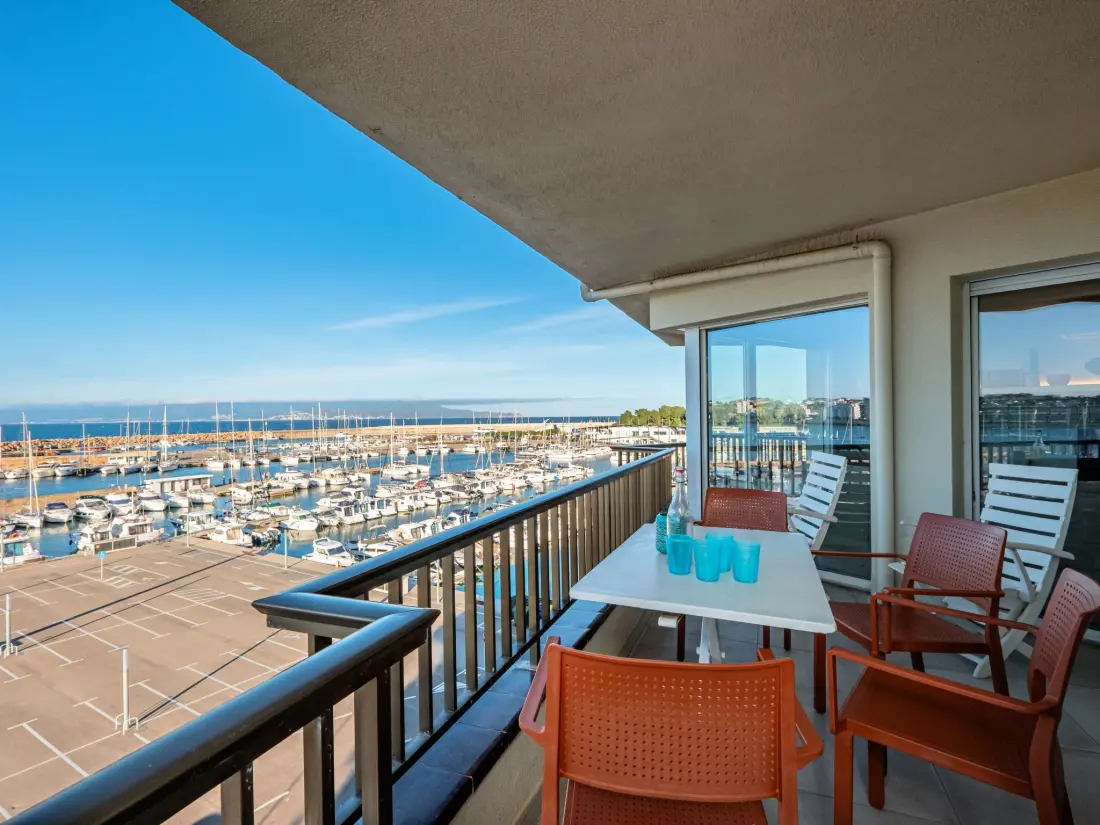 Résidence Costabravaforrent Marina, schöne Wohnung in erster Meereslinie