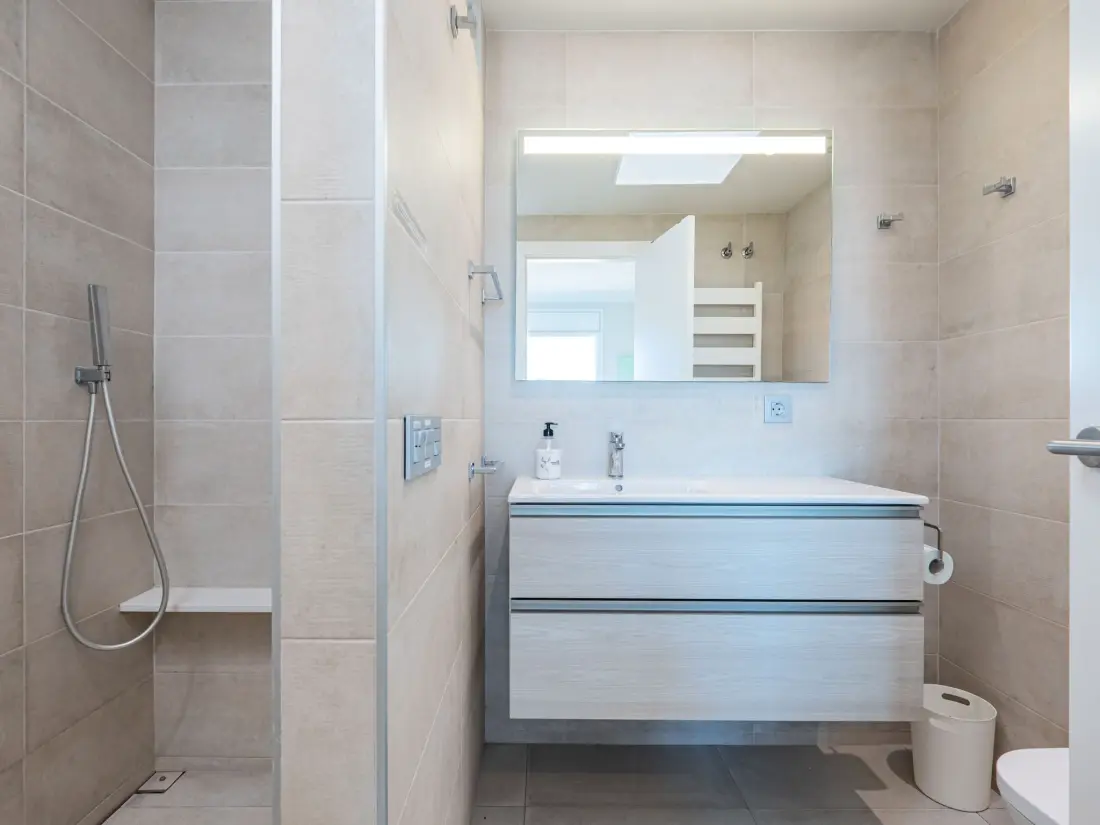 Résidence Costabravaforrent Marina, schöne Wohnung in erster Meereslinie
