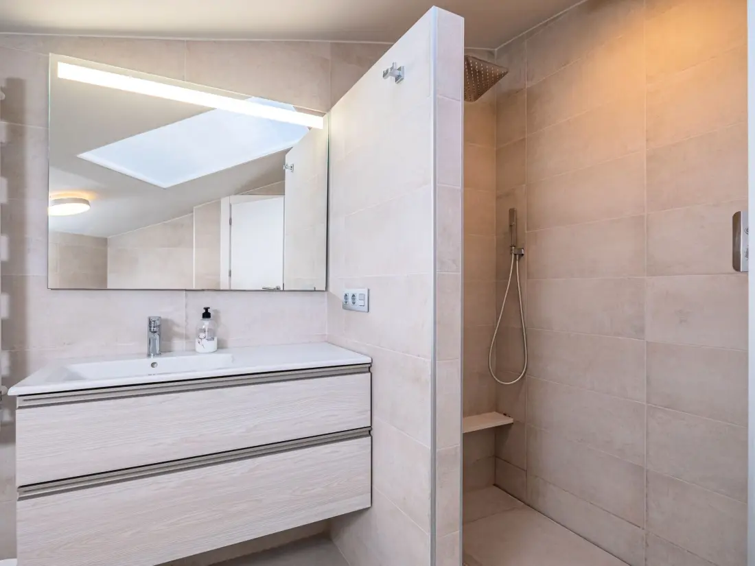Résidence Costabravaforrent Marina, schöne Wohnung in erster Meereslinie