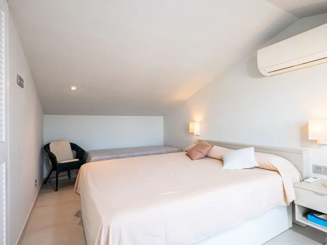 Résidence Costabravaforrent Marina, schöne Wohnung in erster Meereslinie