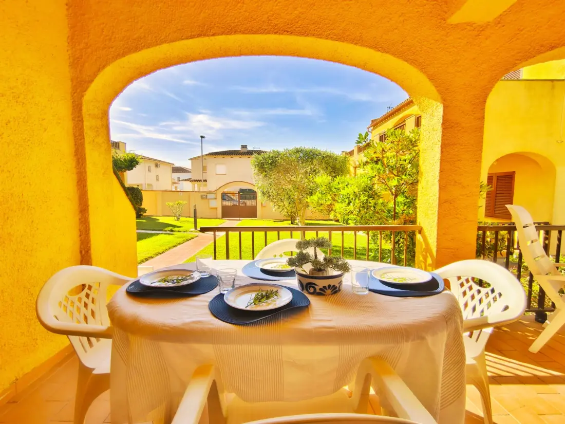 Résidence Urlaubswohnung Ibiza an der Costa Brava